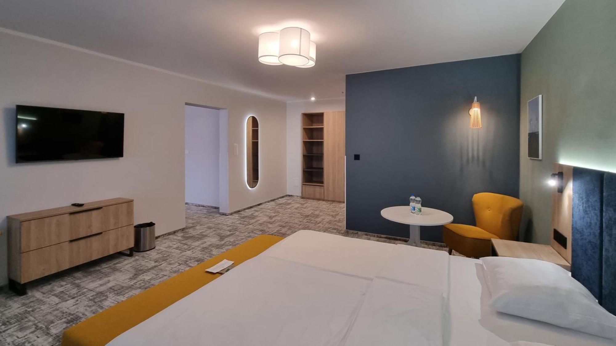 Hotel Wolin ミエンジズドロイェ エクステリア 写真