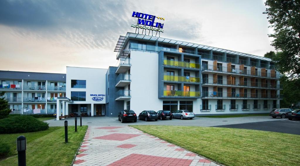 Hotel Wolin ミエンジズドロイェ エクステリア 写真